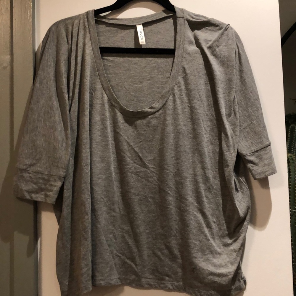 RVCA grey top